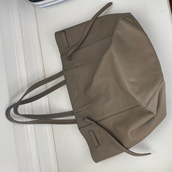 Celine Cabas Phantom Soft Grained Calfskin Taupe - Picture 4 of 8